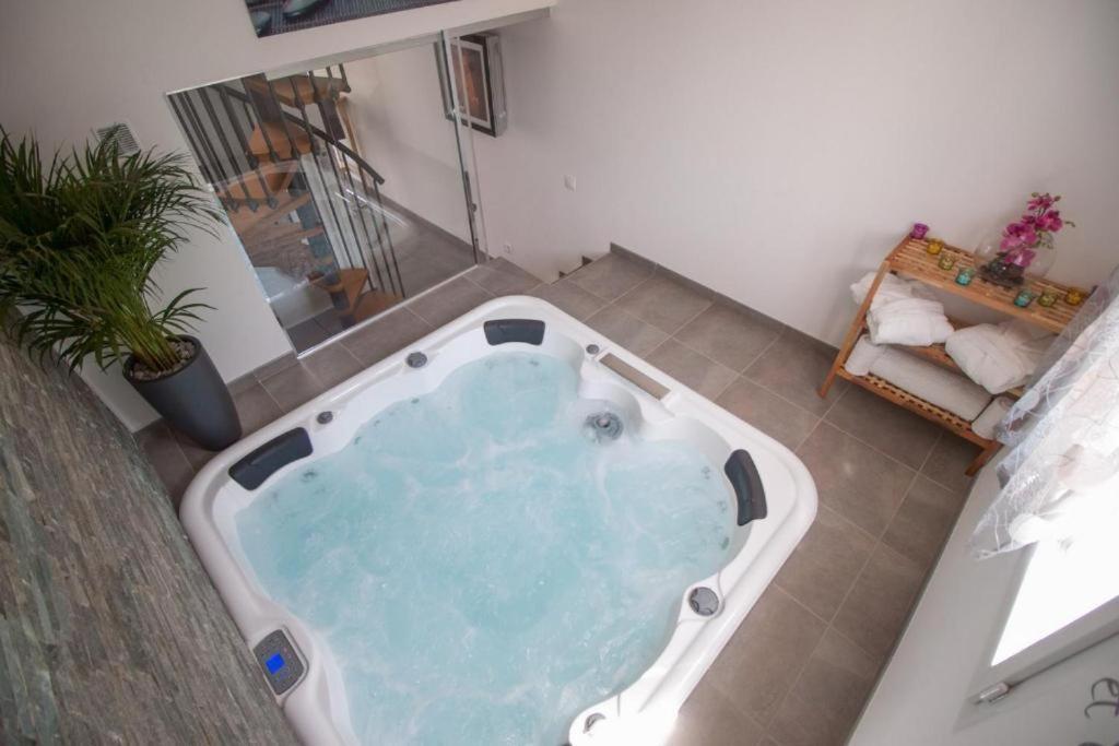 Bulle D'Eden Otel La Seyne-sur-Mer Dış mekan fotoğraf